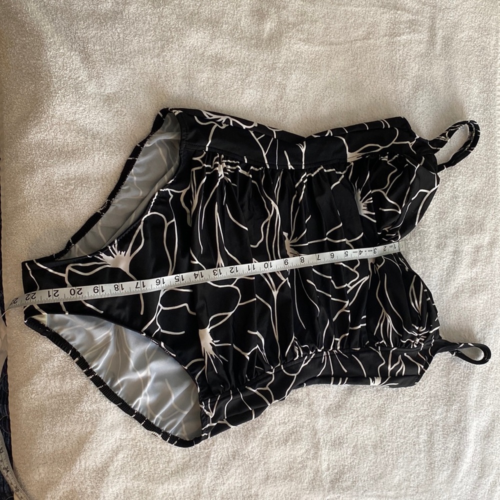 Croft & Barrow swim suit.  Women’s size 16.